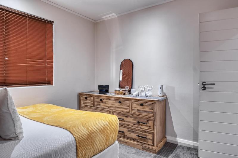 2 Bedroom Property for Sale in Humewood Eastern Cape